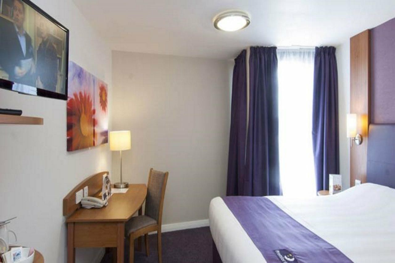 Premier Inn Leicester City Centre Exterior foto
